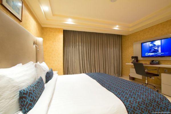 Victoria Crown Plaza Hotel (Lagos)